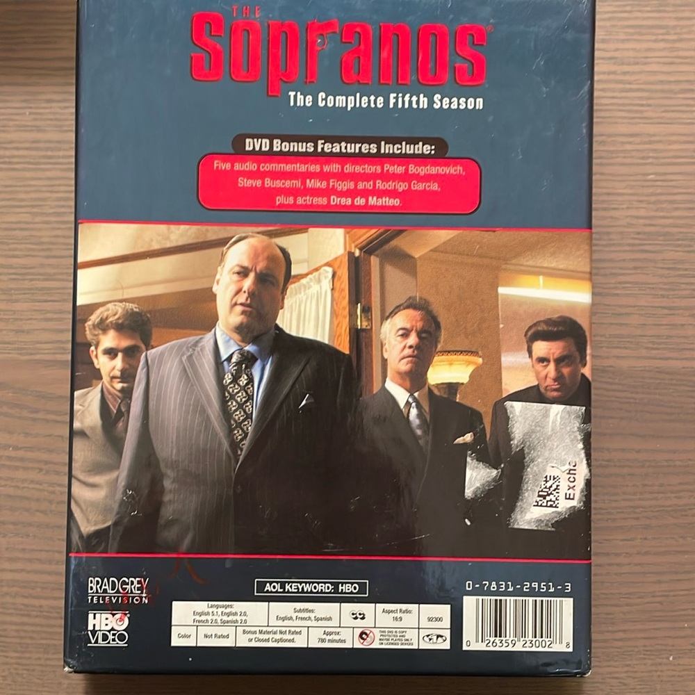 The Sopranos the complete 5th season set. 4 dvd set.